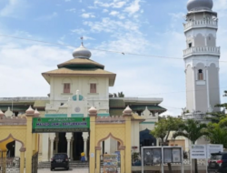 Masjid Baiturrahim Ulee Lheue: Simbol Ketangguhan di Tengah Dahsyatnya Tsunami Aceh 2004