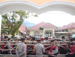 Aksi Damai Tenaga Honorer, Polres kerahkan Pengamanan di Gedung DPRK Aceh Selatan