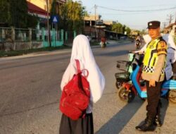 Polsek Syamtalira Bayu Amankan Lalu Lintas, Beri Rasa Aman Pelajar di Pagi Hari