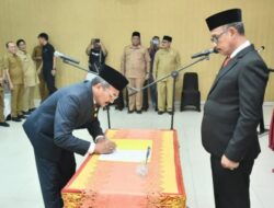 Pj Bupati Bireuen Jalaluddin Lantik Hanafiah sebagai Pj Sekda Bireuen Periode 2025