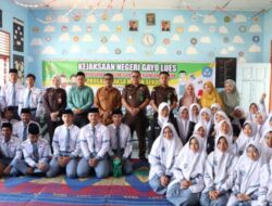 Kejari Gayo Lues Gelar Penyuluhan Hukum di SMA Muhammadiyah Blangkejeren