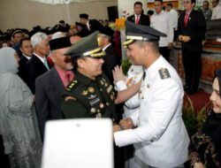 Dandim 0101/KBA Hadiri Pelantikan Walikota Banda Aceh, Tegaskan Dukungan TNI untuk Kemajuan Daerah