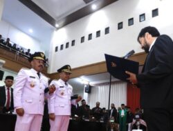 Muzakir Manaf Resmi Lantik Sarjani-Alzaizi sebagai Bupati dan Wakil Bupati Pidie