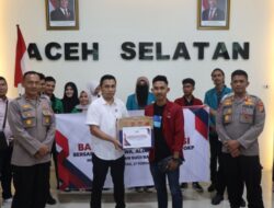 Polres Aceh Selatan Salurkan Baksos Polri Presisi Bersama Mahasiswa dan OKP Sambut Bulan Suci Ramadan