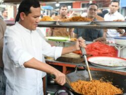 Wagub Aceh Kunjungi Pasar Ramadhan Cemerleng Kota Banda Aceh, Ini Pesan Wagub Kepada Pelaku Usaha