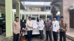 Kakankemenag Kota Banda Aceh Serahkan 200 Paket Sembako Festival Ramadhan 1446 H