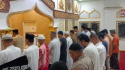 Polres Aceh Selatan Gelar Shalat Isya, Tarawih, dan Tadarus Bersama di Bulan Suci Ramadhan